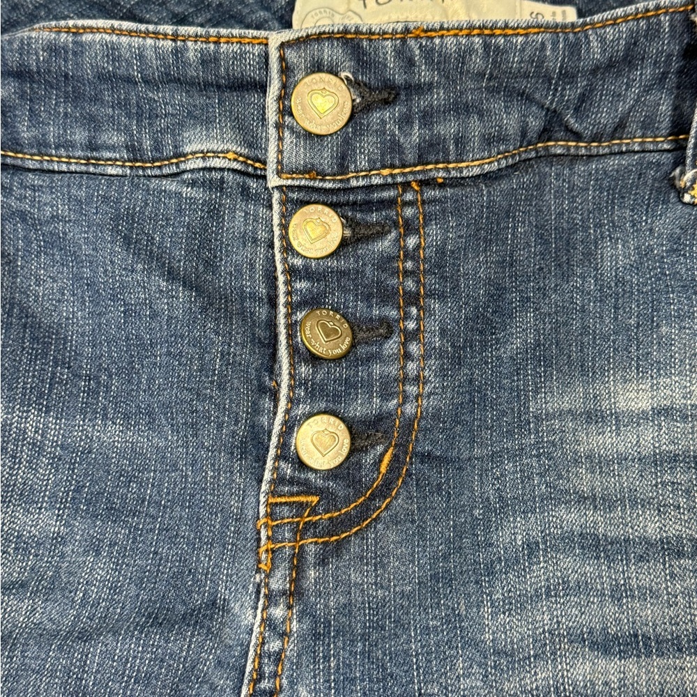 Torrid Medium Blue Distressed Button-Fly Capris - image 3